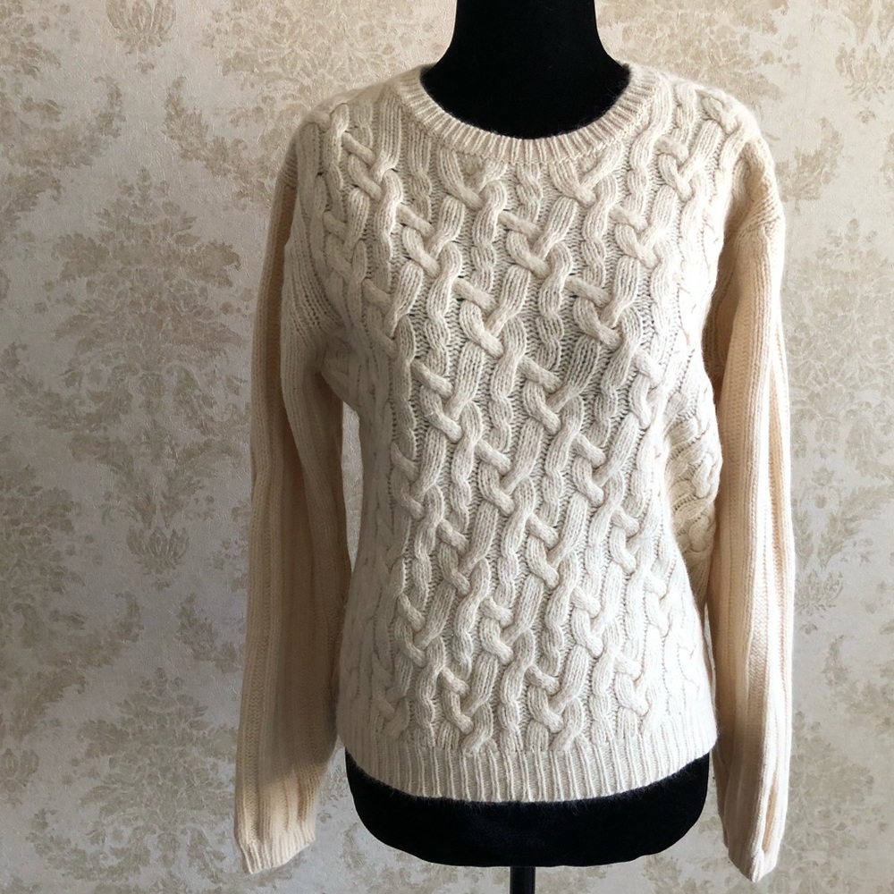 Merona lambswool blend sweater